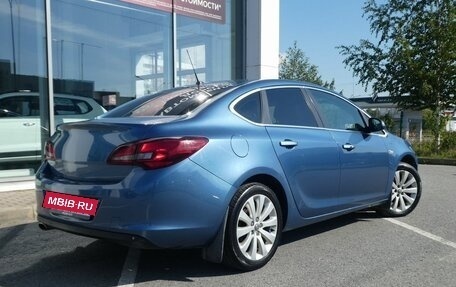 Opel Astra J, 2013 год, 959 000 рублей, 4 фотография