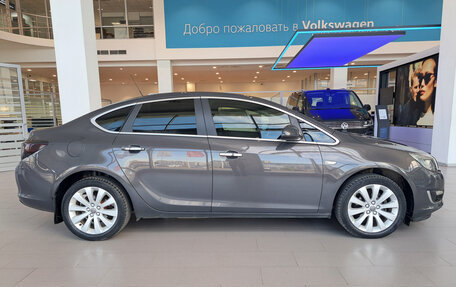 Opel Astra J, 2013 год, 1 148 000 рублей, 4 фотография