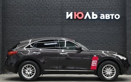 Infiniti FX II, 2008 год, 2 050 000 рублей, 10 фотография