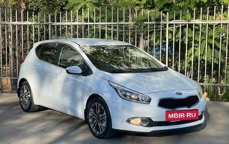 KIA cee'd III, 2014 год, 1 380 000 рублей, 9 фотография