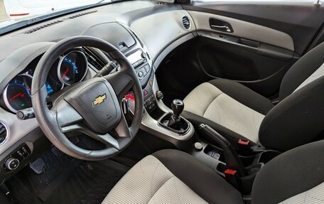 Chevrolet Cruze II, 2014 год, 895 000 рублей, 9 фотография