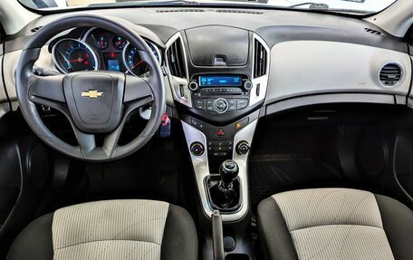 Chevrolet Cruze II, 2014 год, 895 000 рублей, 15 фотография