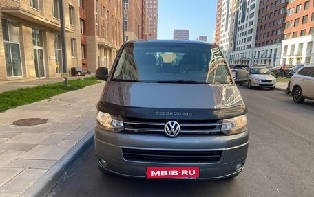 Volkswagen Multivan T5, 2010 год, 2 280 000 рублей, 1 фотография