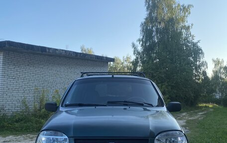 Chevrolet Niva I рестайлинг, 2005 год, 180 000 рублей, 7 фотография