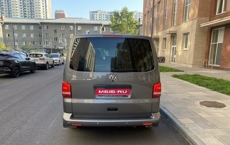 Volkswagen Multivan T5, 2010 год, 2 280 000 рублей, 4 фотография