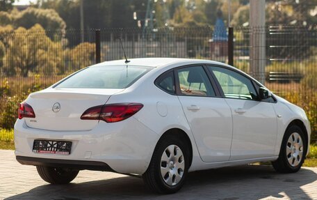 Opel Astra J, 2013 год, 945 000 рублей, 10 фотография