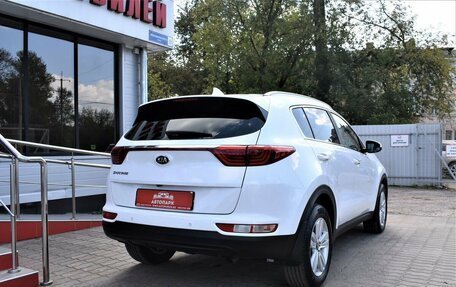 KIA Sportage IV рестайлинг, 2018 год, 2 399 000 рублей, 3 фотография