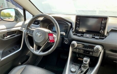 Toyota RAV4, 2022 год, 3 990 000 рублей, 14 фотография