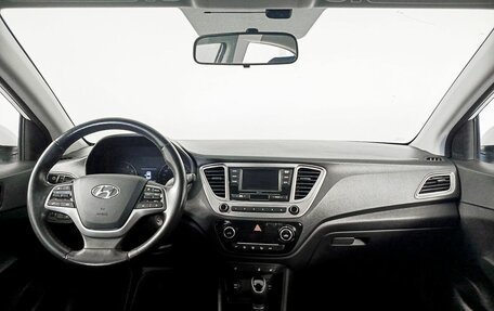 Hyundai Solaris II рестайлинг, 2019 год, 1 635 000 рублей, 14 фотография