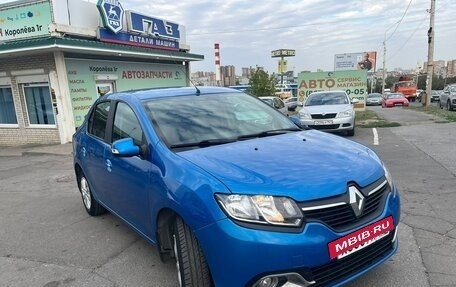 Renault Logan II, 2014 год, 890 000 рублей, 2 фотография