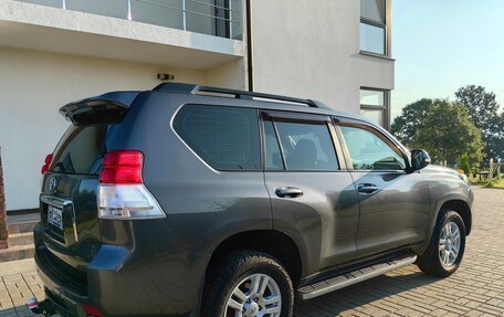 Toyota Land Cruiser Prado 150 рестайлинг 2, 2012 год, 2 850 000 рублей, 6 фотография