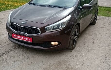 KIA cee'd III, 2014 год, 930 000 рублей, 1 фотография