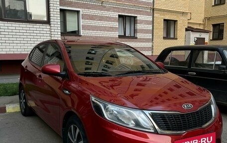 KIA Rio III рестайлинг, 2012 год, 830 000 рублей, 4 фотография