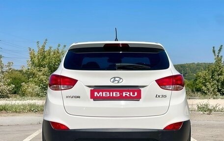 Hyundai ix35 I рестайлинг, 2013 год, 1 115 000 рублей, 2 фотография