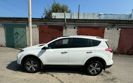 Toyota RAV4, 2017 год, 2 800 000 рублей, 4 фотография