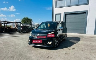 Toyota Voxy II, 2011 год, 1 829 000 рублей, 1 фотография