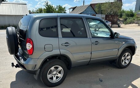 Chevrolet Niva I рестайлинг, 2017 год, 840 000 рублей, 4 фотография