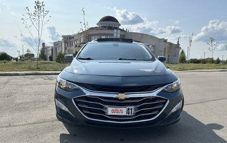 Chevrolet Malibu IX, 2019 год, 1 460 000 рублей, 4 фотография