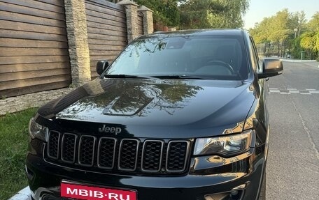 Jeep Grand Cherokee, 2021 год, 5 599 000 рублей, 1 фотография