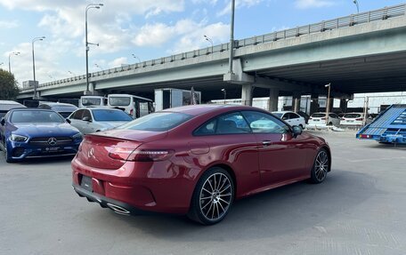 Mercedes-Benz E-Класс, 2022 год, 5 949 000 рублей, 4 фотография