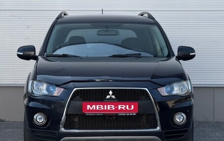 Mitsubishi Outlander III рестайлинг 3, 2011 год, 930 000 рублей, 3 фотография