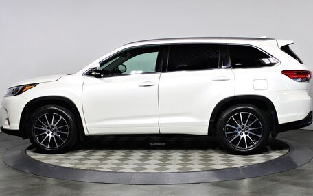 Toyota Highlander III, 2019 год, 4 240 000 рублей, 11 фотография