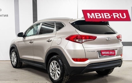 Hyundai Tucson III, 2018 год, 2 300 000 рублей, 28 фотография