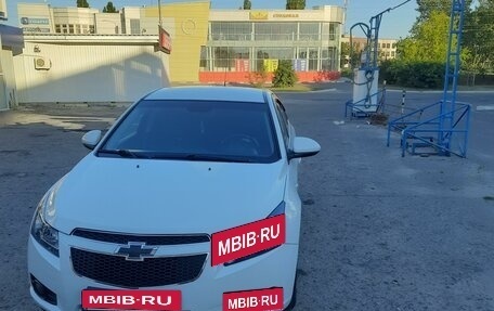 Chevrolet Cruze II, 2011 год, 1 000 000 рублей, 3 фотография