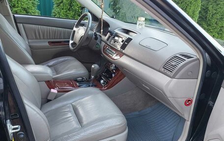 Toyota Camry V40, 2005 год, 1 100 000 рублей, 10 фотография