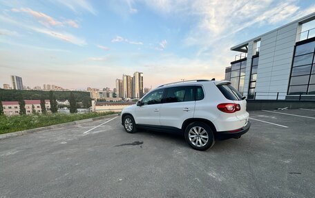 Volkswagen Tiguan I, 2010 год, 1 200 000 рублей, 5 фотография