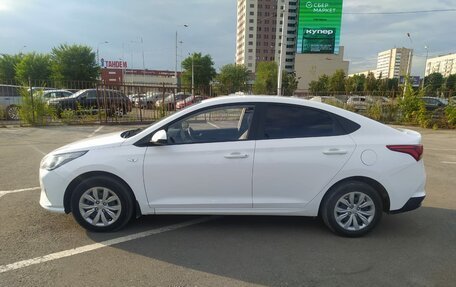 Hyundai Solaris II рестайлинг, 2021 год, 1 355 000 рублей, 8 фотография