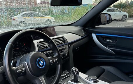 BMW 3 серия, 2018 год, 2 500 000 рублей, 13 фотография