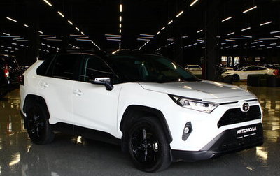 Toyota RAV4, 2021 год, 4 000 000 рублей, 1 фотография