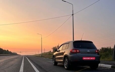 Volkswagen Tiguan I, 2009 год, 800 000 рублей, 3 фотография