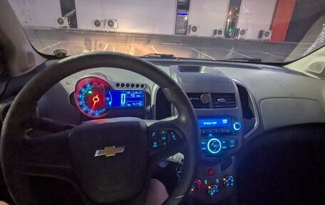 Chevrolet Aveo III, 2013 год, 900 000 рублей, 8 фотография