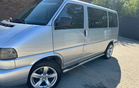 Volkswagen Multivan T4, 2003 год, 1 400 000 рублей, 15 фотография