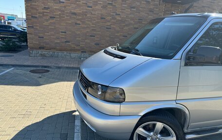 Volkswagen Multivan T4, 2003 год, 1 400 000 рублей, 37 фотография