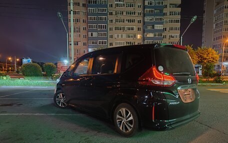 Honda Freed II, 2019 год, 1 890 000 рублей, 12 фотография