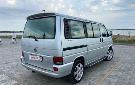 Volkswagen Caravelle T4, 2001 год, 1 890 000 рублей, 4 фотография