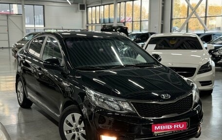 KIA Rio III рестайлинг, 2015 год, 1 099 000 рублей, 3 фотография