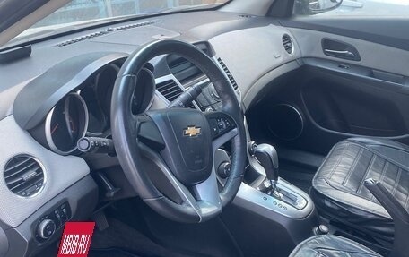 Chevrolet Cruze II, 2011 год, 630 000 рублей, 6 фотография