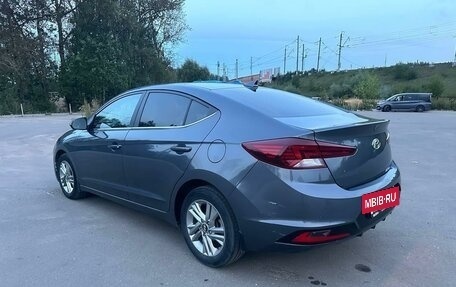 Hyundai Elantra VI рестайлинг, 2019 год, 1 790 000 рублей, 3 фотография