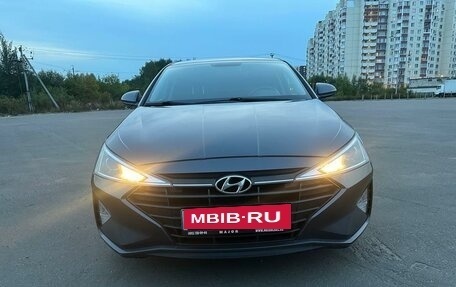 Hyundai Elantra VI рестайлинг, 2019 год, 1 790 000 рублей, 15 фотография