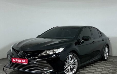 Toyota Camry, 2020 год, 3 700 000 рублей, 1 фотография