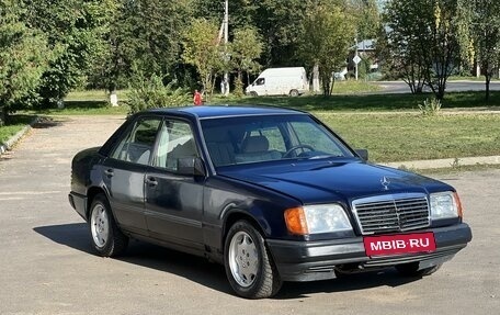 Mercedes-Benz W124, 1987 год, 215 000 рублей, 3 фотография