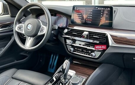 BMW 5 серия, 2020 год, 5 860 500 рублей, 13 фотография