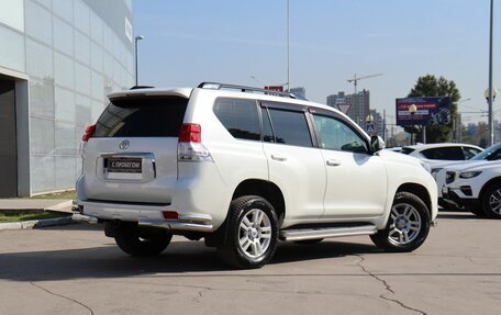 Toyota Land Cruiser Prado 150 рестайлинг 2, 2011 год, 2 990 000 рублей, 5 фотография