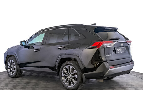 Toyota RAV4, 2019 год, 3 270 000 рублей, 7 фотография