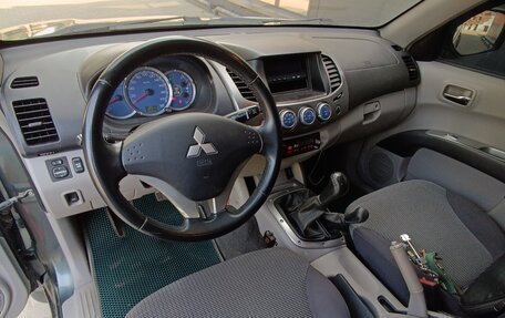 Mitsubishi L200 IV рестайлинг, 2008 год, 1 530 000 рублей, 14 фотография