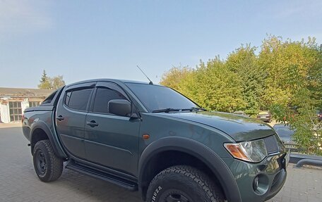 Mitsubishi L200 IV рестайлинг, 2008 год, 1 530 000 рублей, 13 фотография